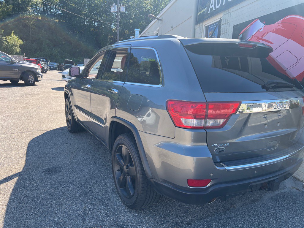 2012 Jeep Grand Cherokee Image 3