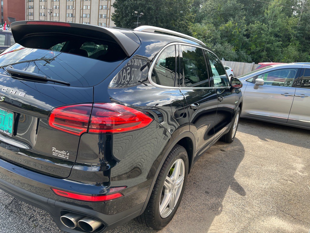 2015 Porsche Cayenne Image 5