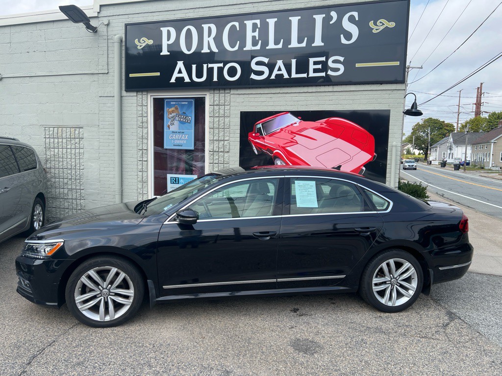 2017 Volkswagen Passat Image 1
