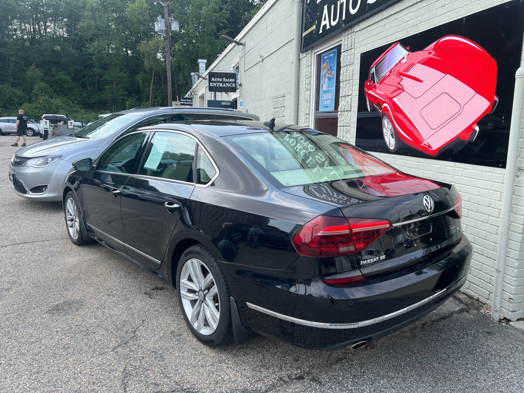 2017 Volkswagen Passat Image 3