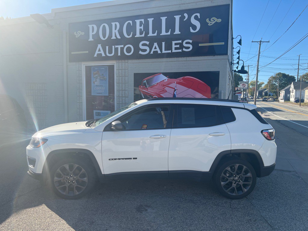 2021 Jeep Compass Image 2