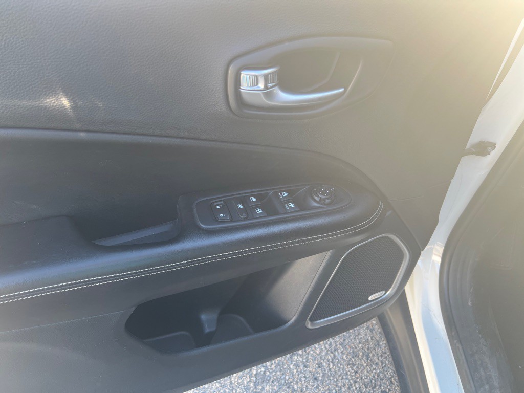 2021 Jeep Compass Image 19