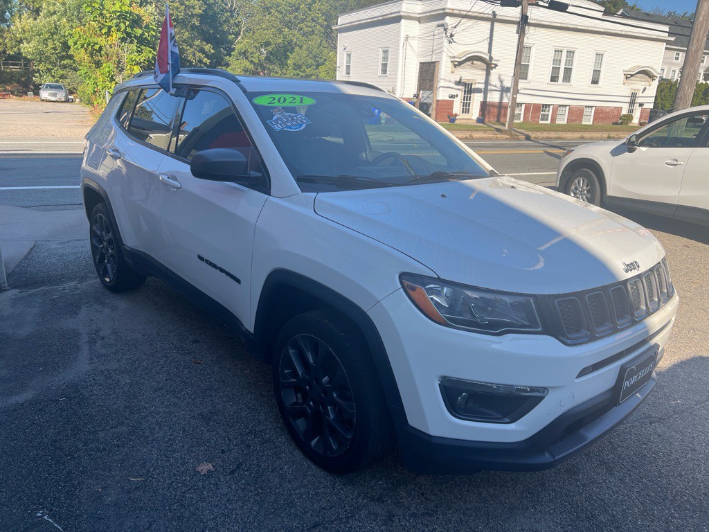 2021 Jeep Compass Image 32