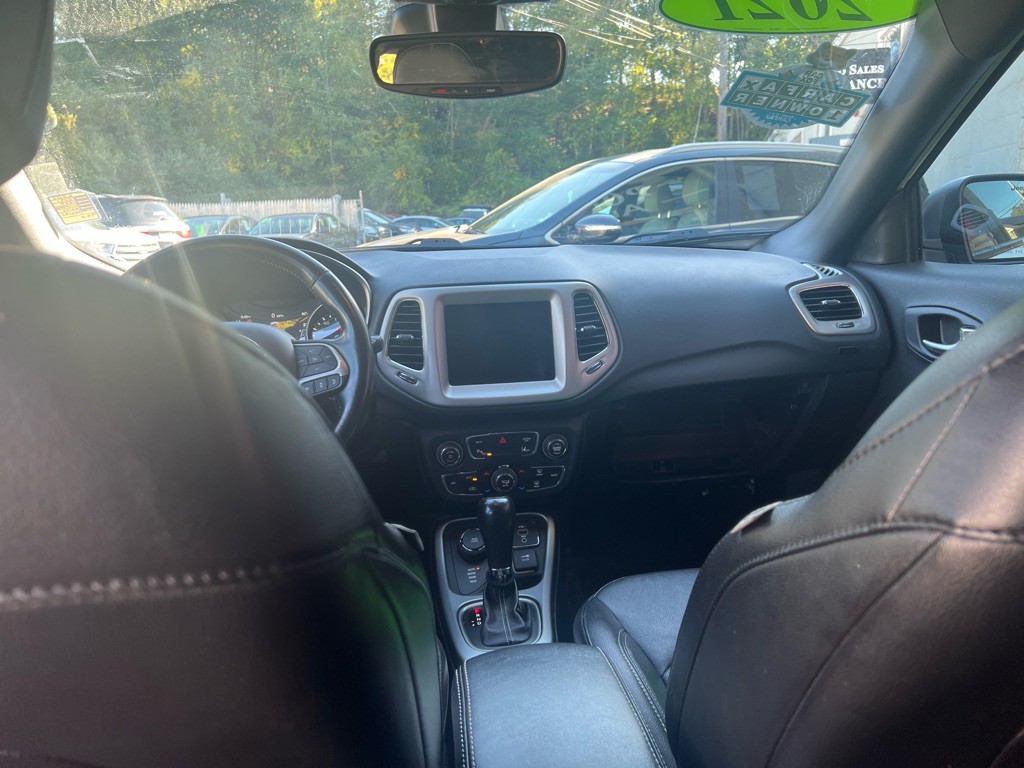 2021 Jeep Compass Image 43