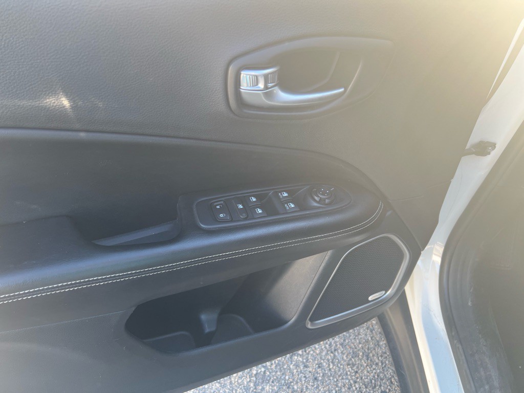 2021 Jeep Compass Image 45