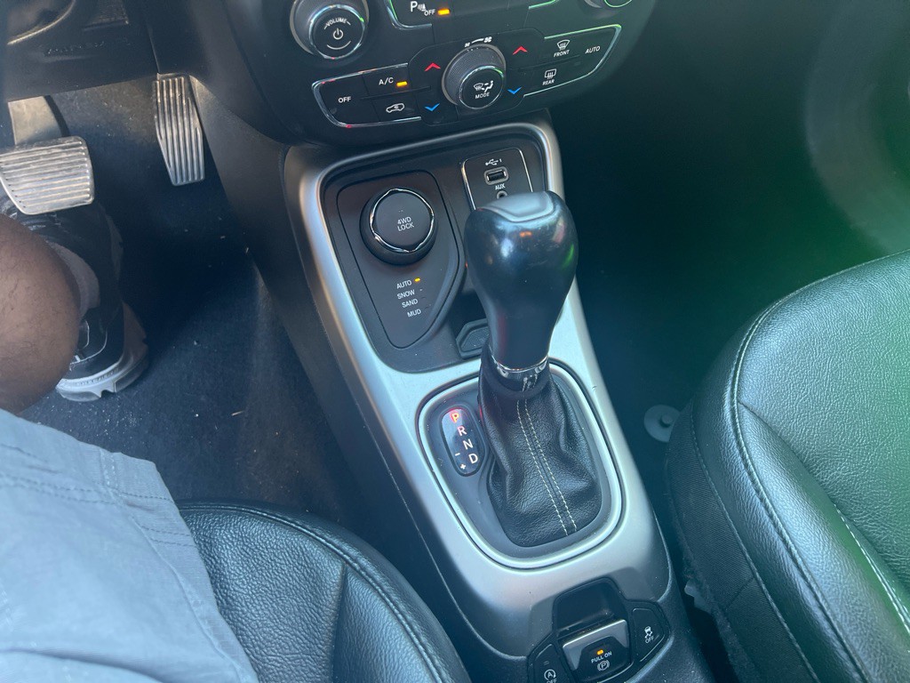 2021 Jeep Compass Image 50