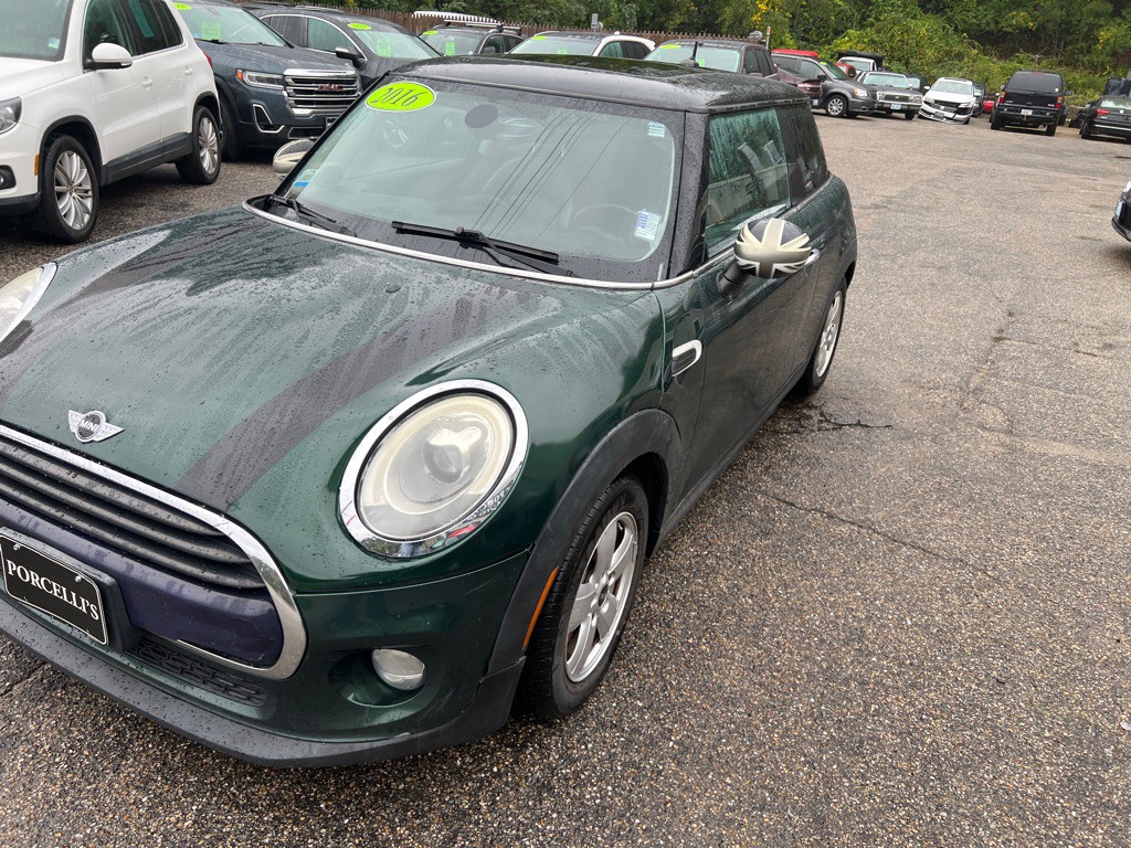 2016 MINI Cooper Image 5