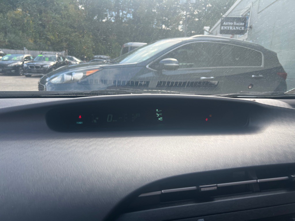 2010 Toyota Prius Image 18