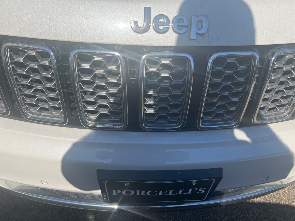 2017 Jeep Grand Cherokee Image 7