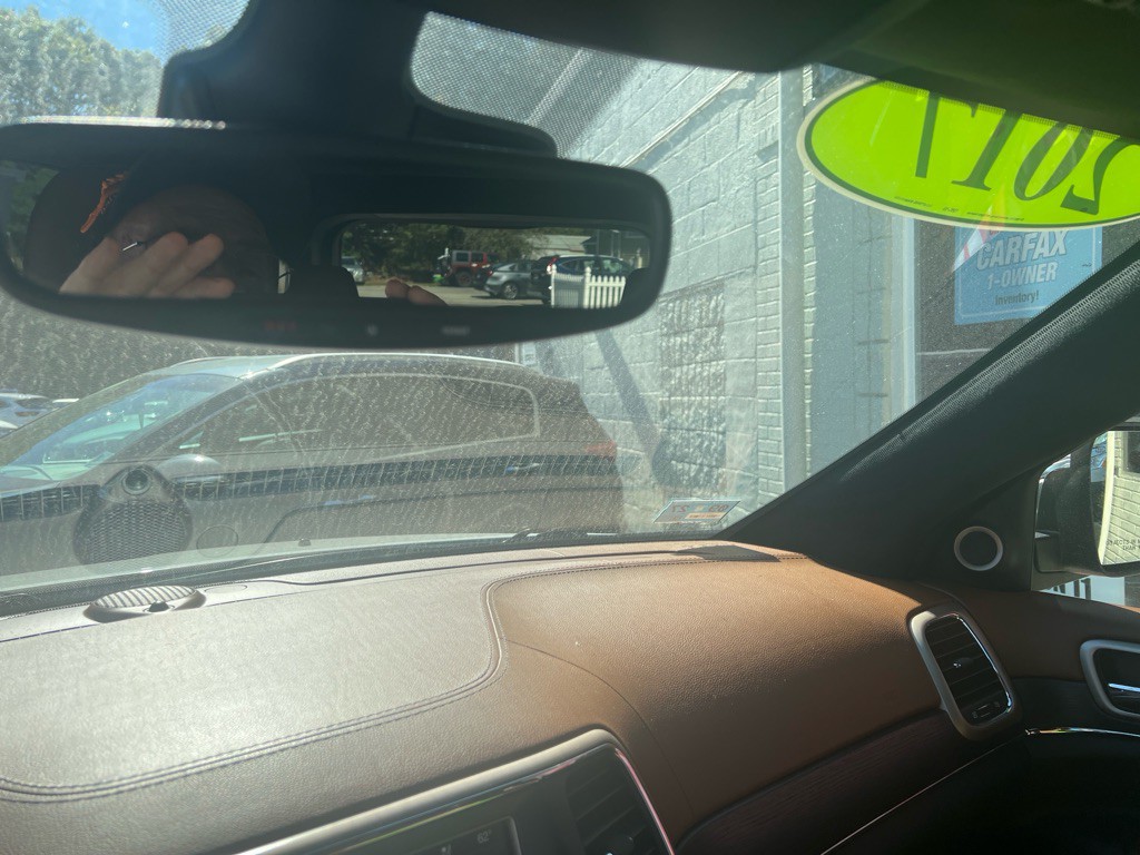 2017 Jeep Grand Cherokee Image 40