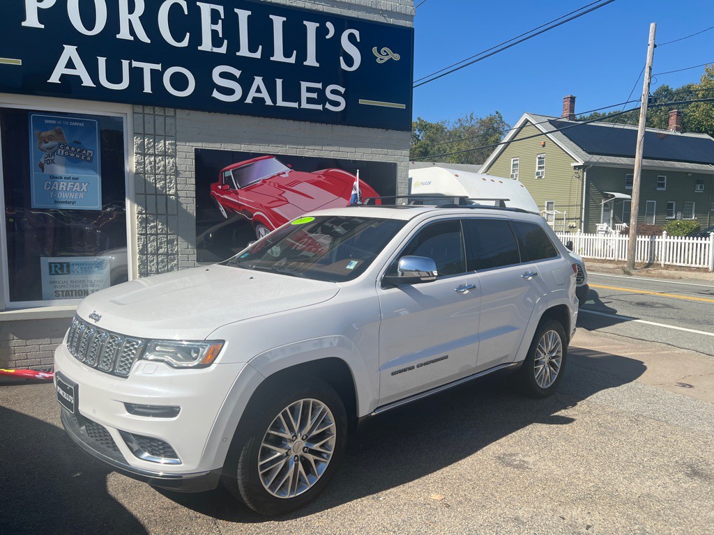 2017 Jeep Grand Cherokee Image 2