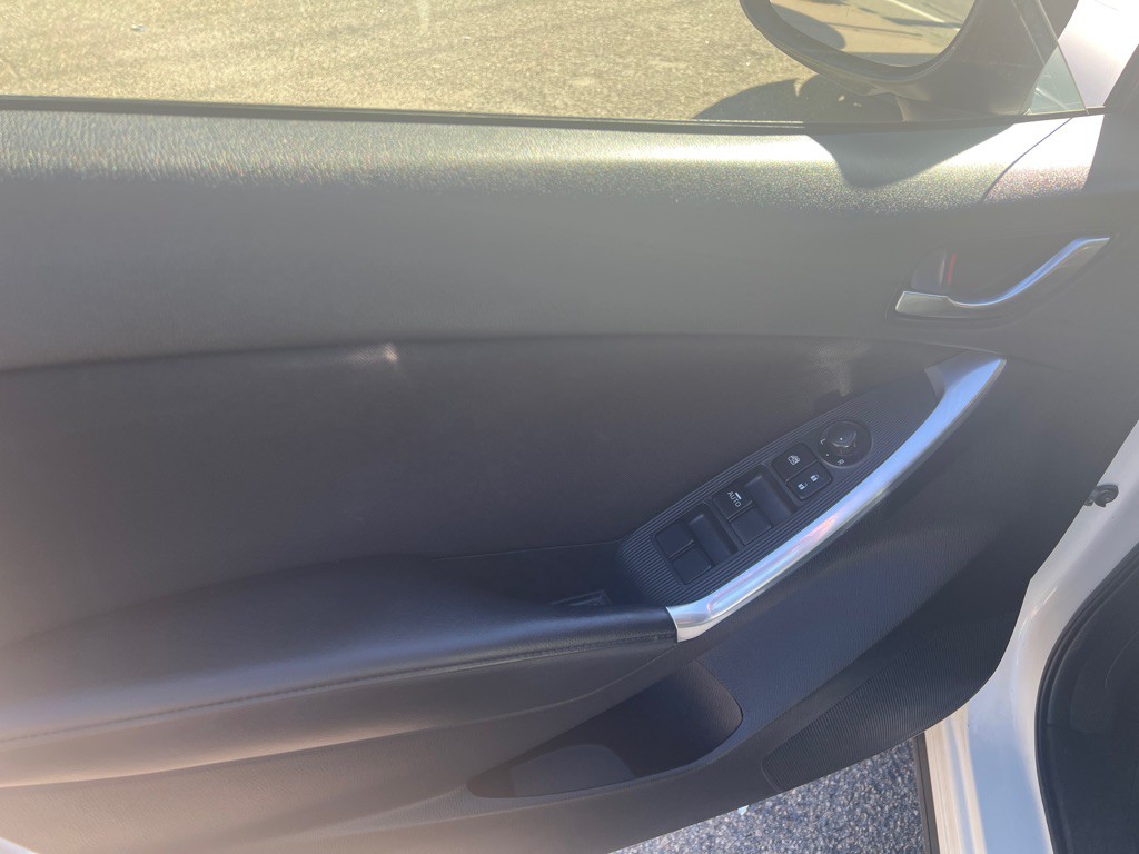 2015 Mazda CX-5 Image 16