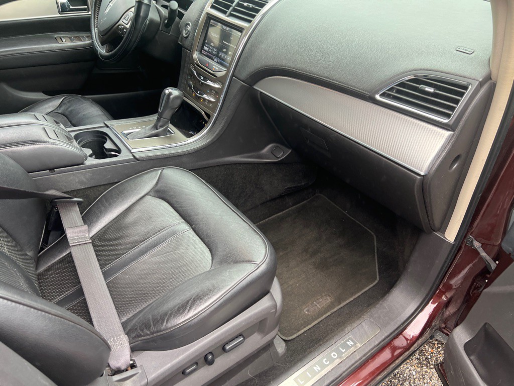 2012 Lincoln MKX Image 12