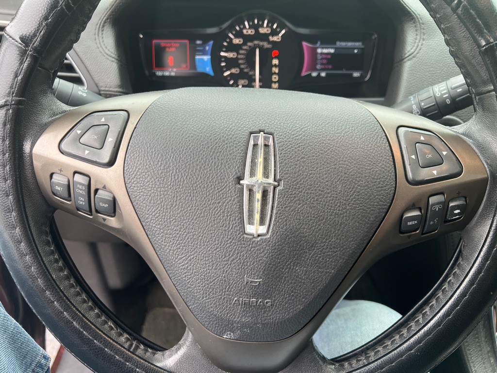 2012 Lincoln MKX Image 23