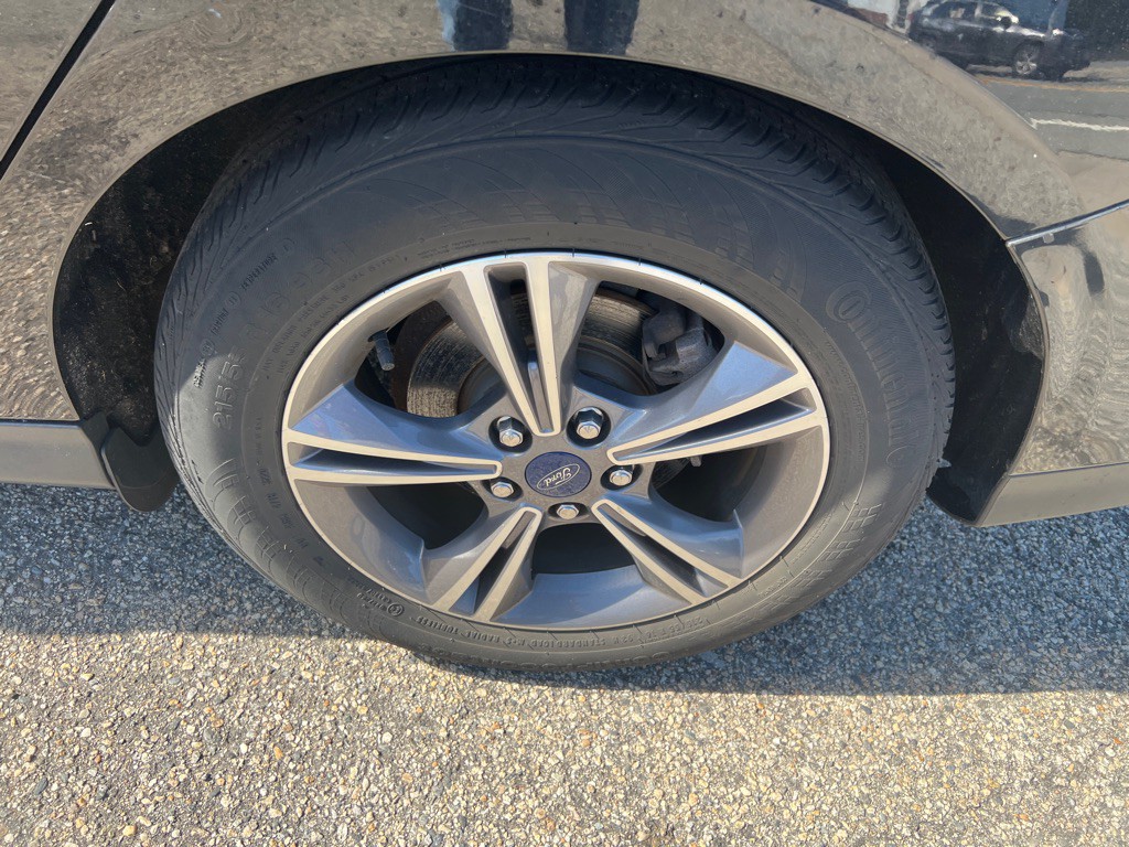 2017 Ford Focus Image 23