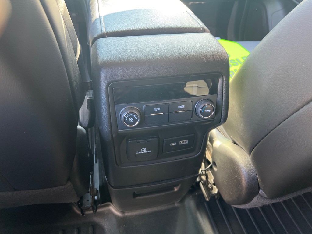 2020 GMC Acadia Image 18