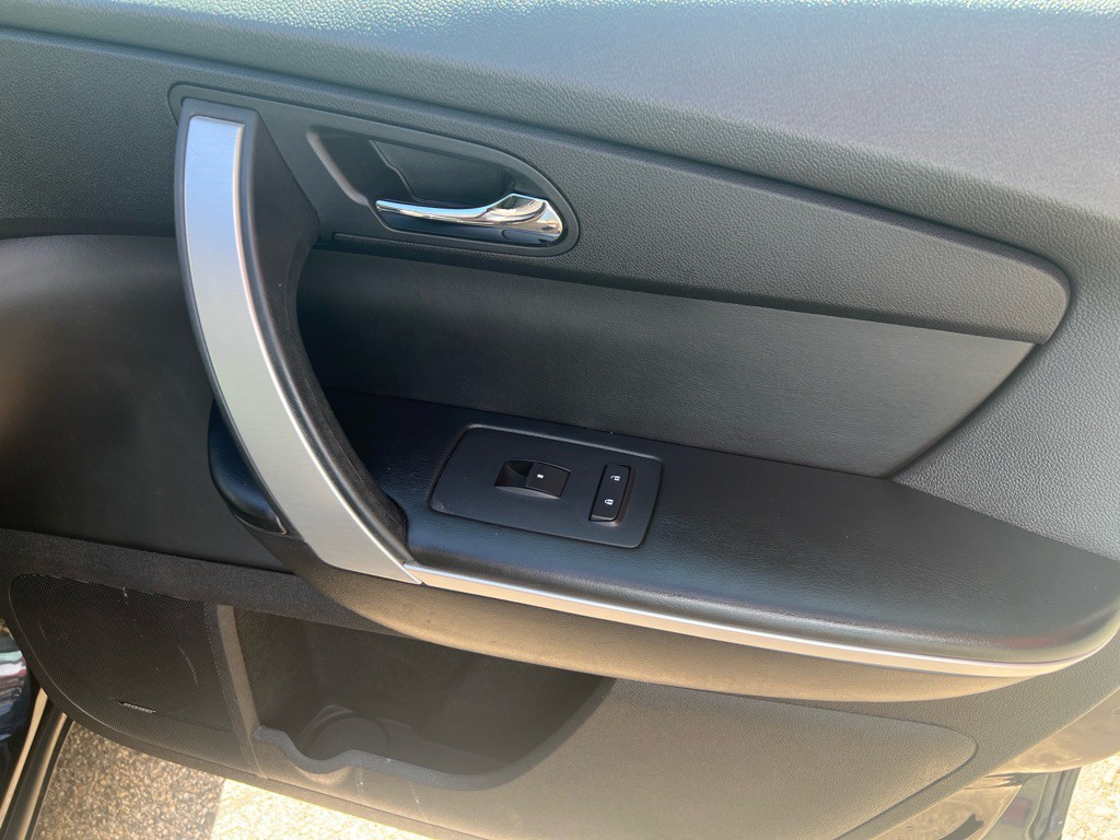 2012 GMC Acadia Image 11