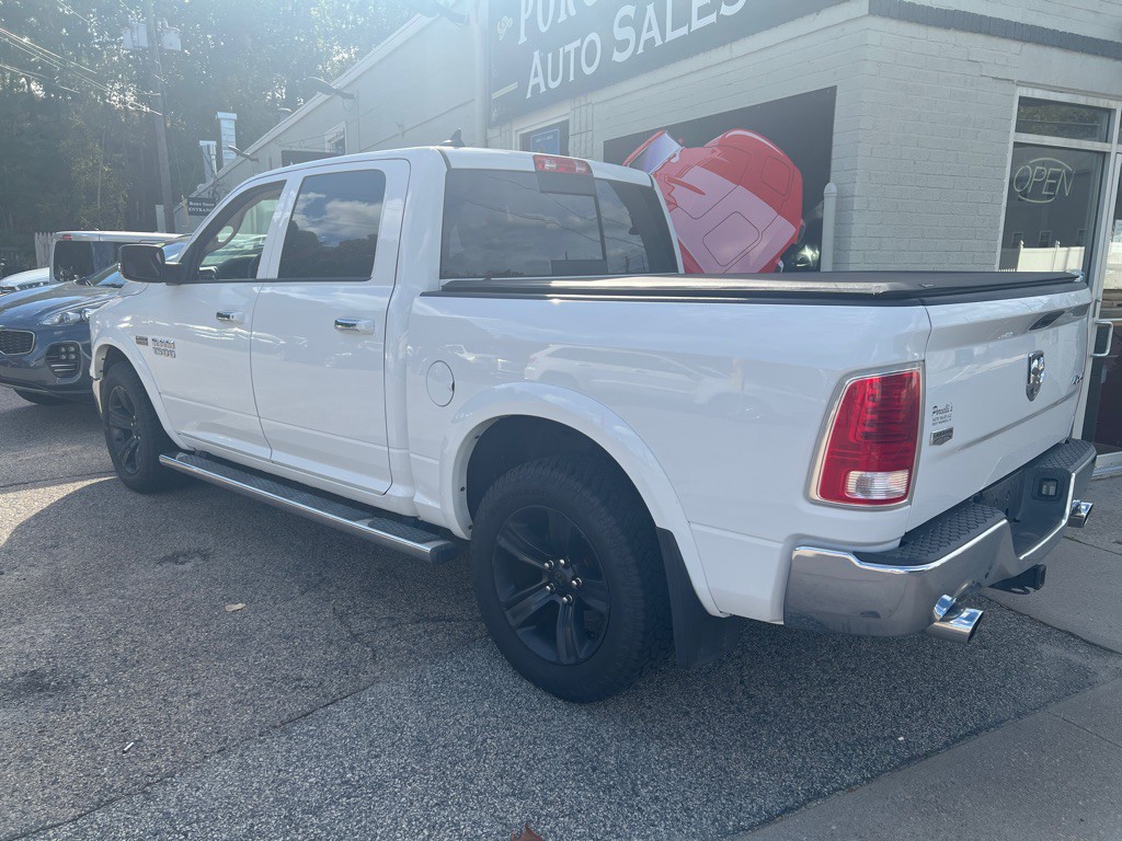 2017 RAM 1500 Image 3