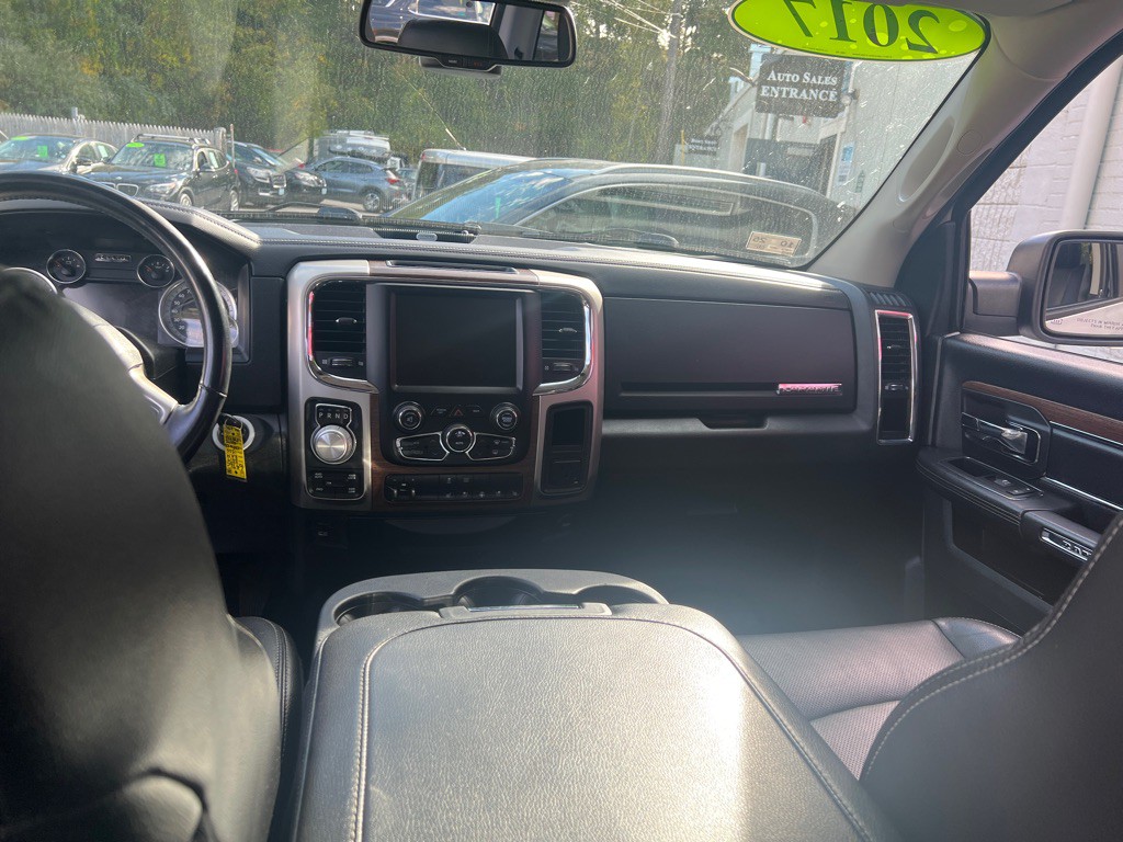 2017 RAM 1500 Image 15