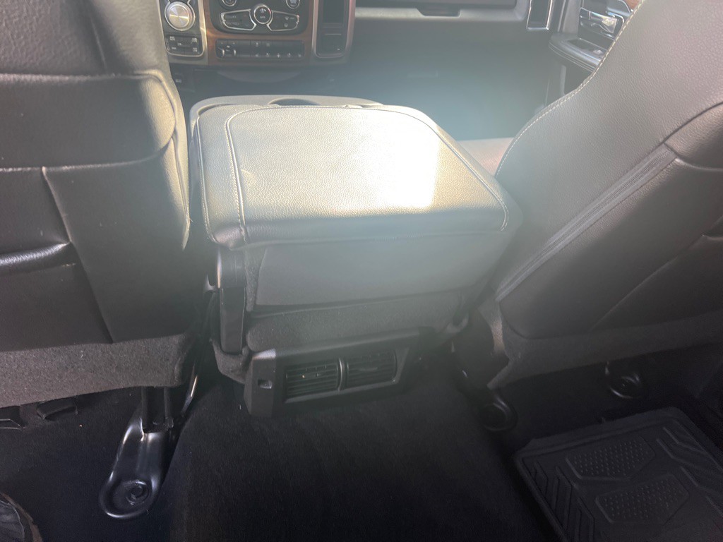 2017 RAM 1500 Image 16