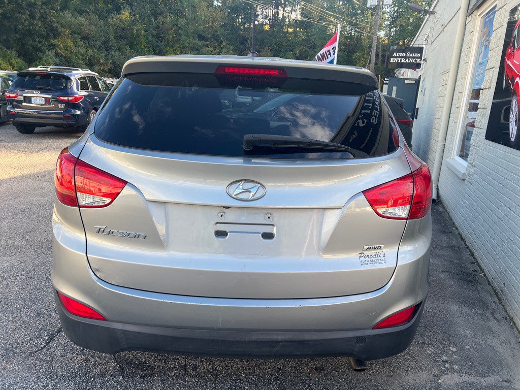 2015 Hyundai Tucson Image 4