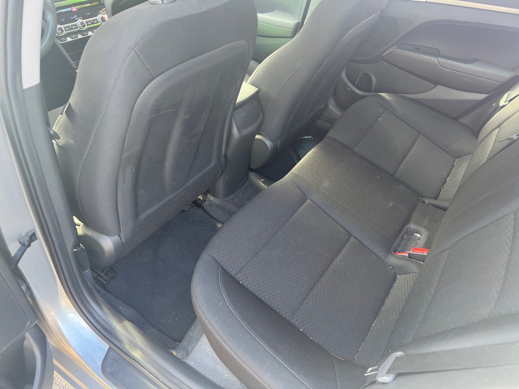 2020 Hyundai Elantra Image 14