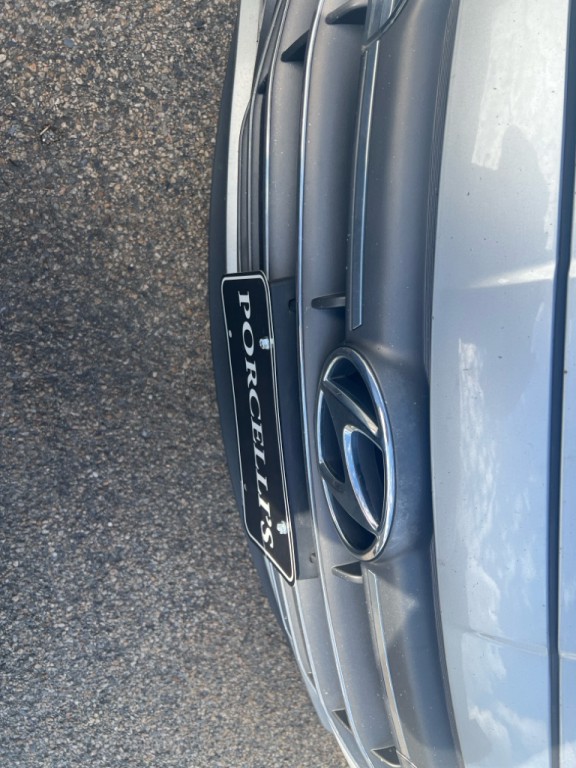 2020 Hyundai Elantra Image 27