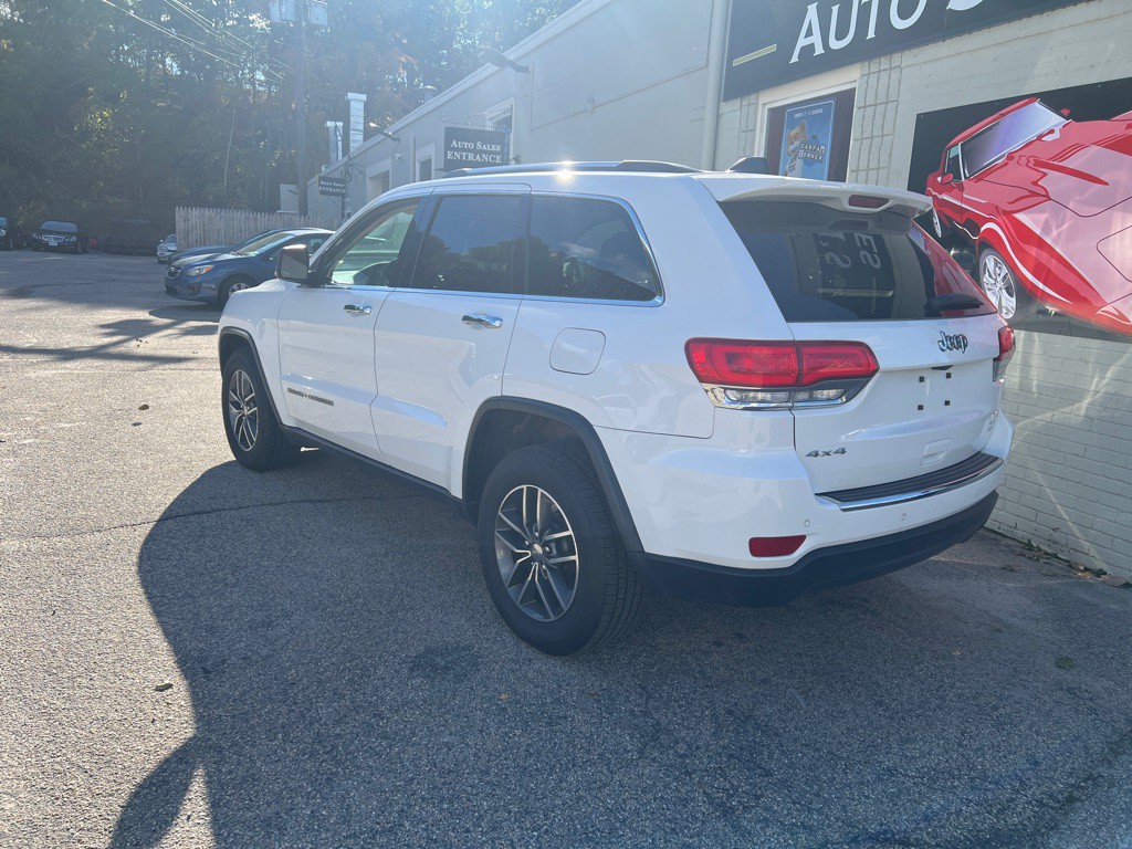 2018 Jeep Grand Cherokee Image 3