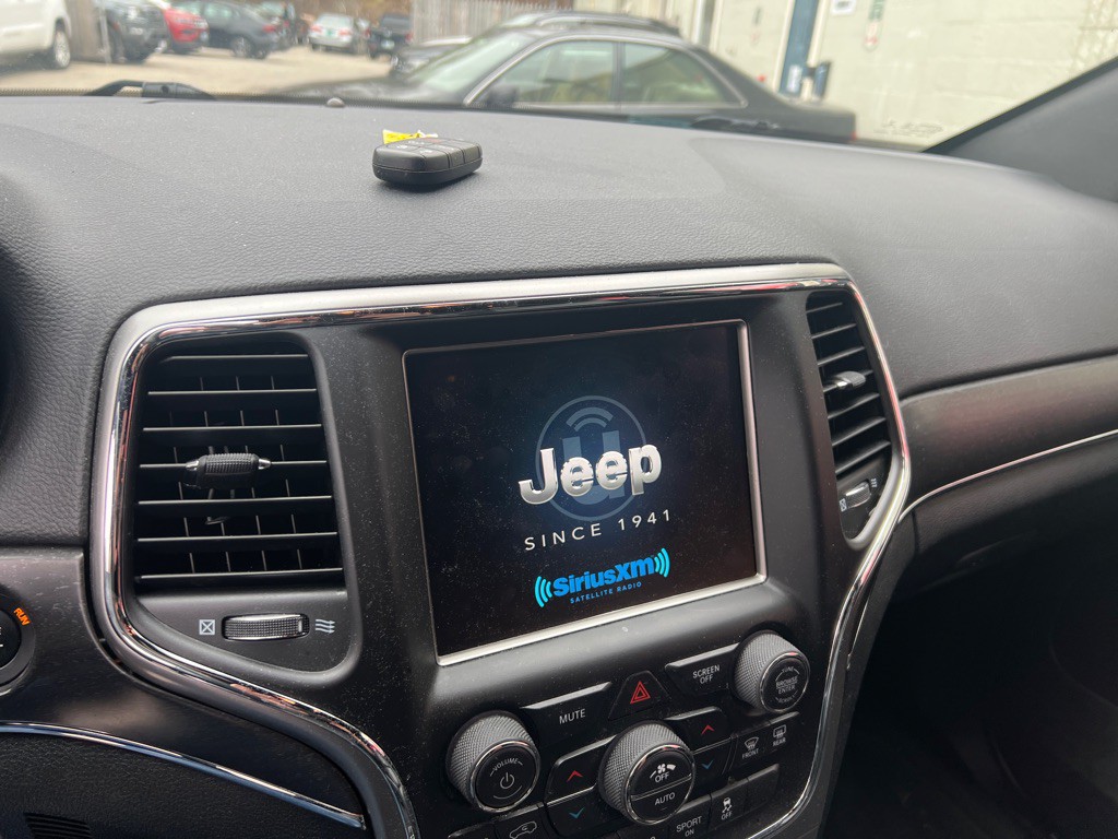 2018 Jeep Grand Cherokee Image 20