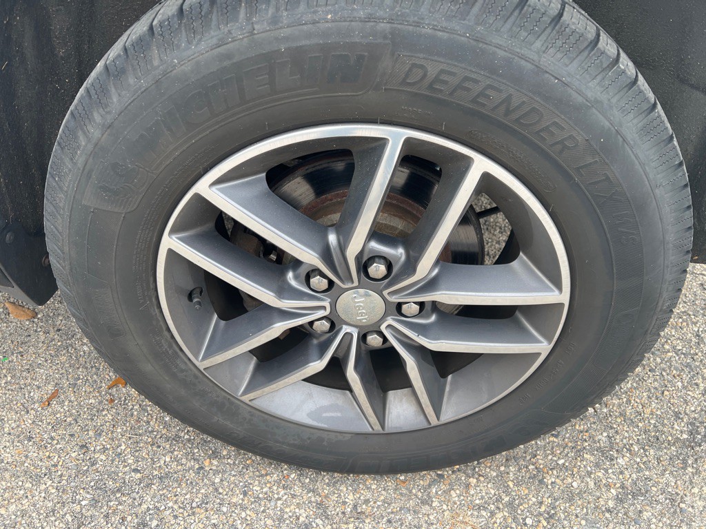 2018 Jeep Grand Cherokee Image 23