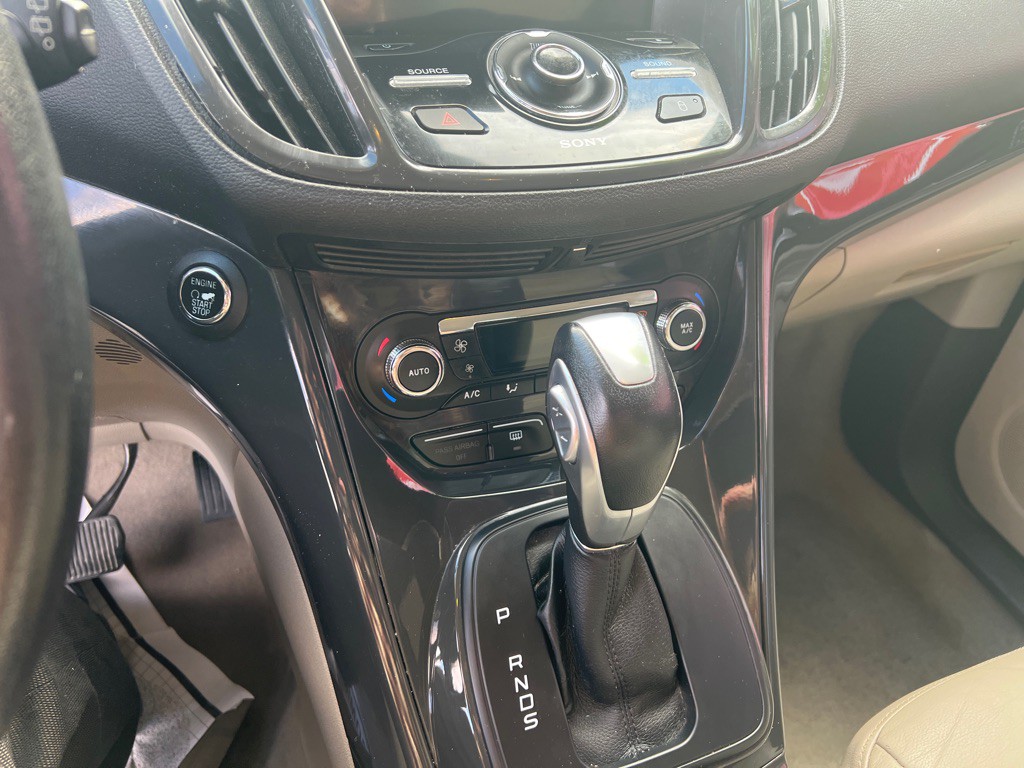 2016 Ford Escape Image 24