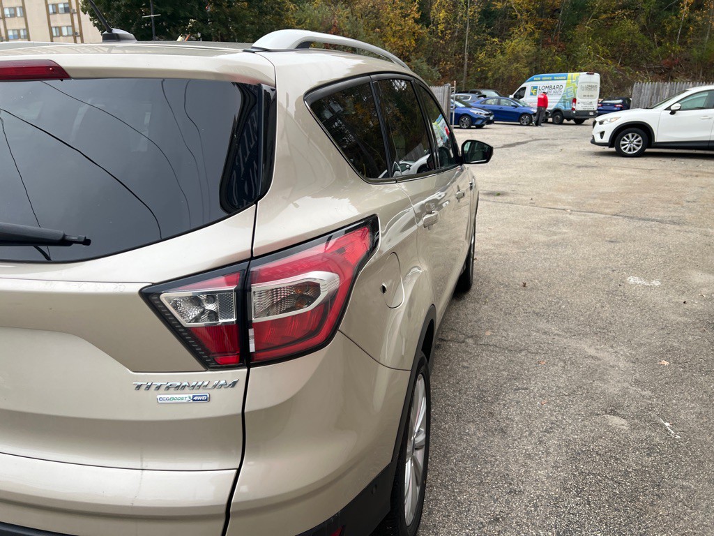 2017 Ford Escape Image 5