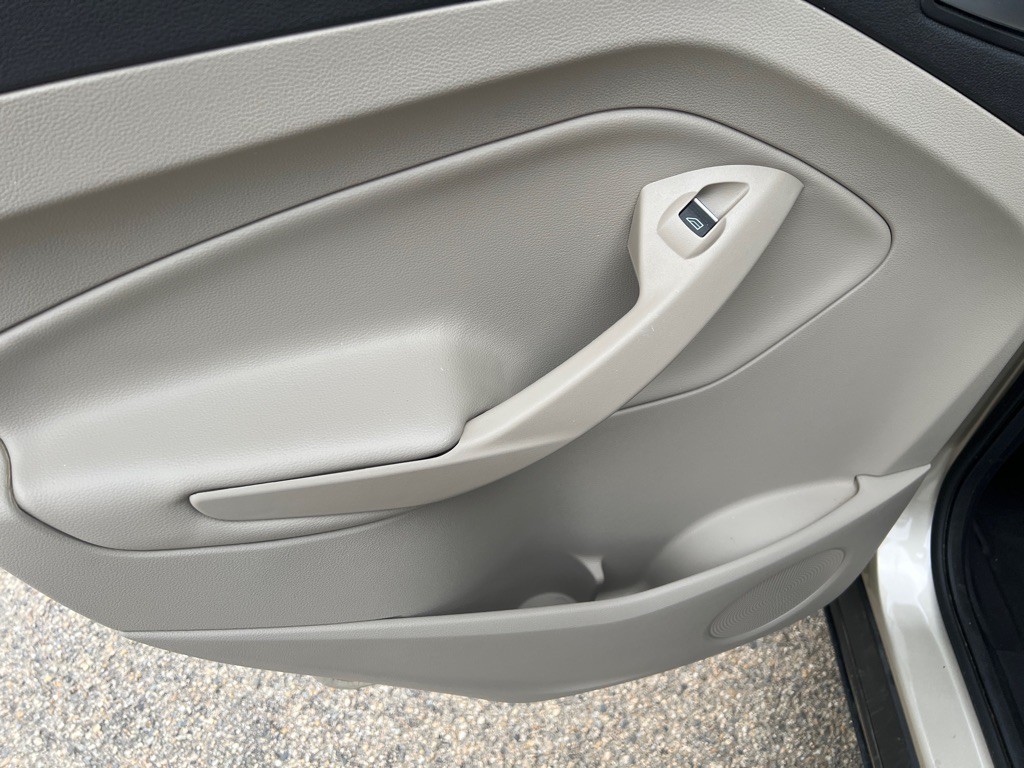 2017 Ford Escape Image 14