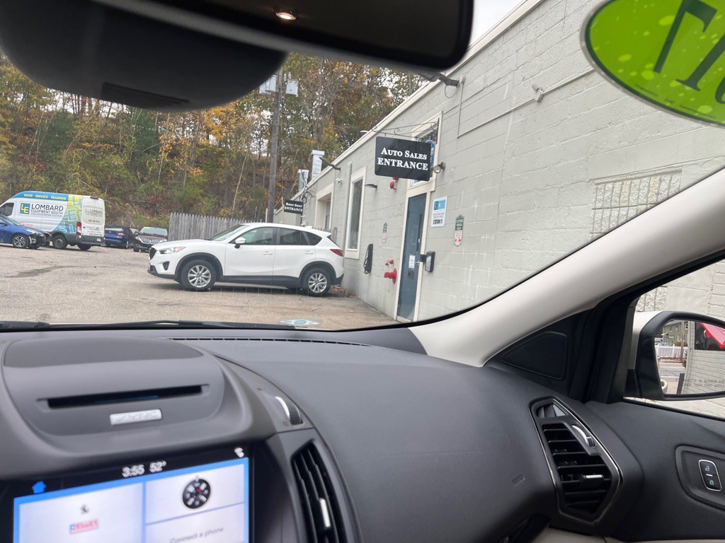 2017 Ford Escape Image 24