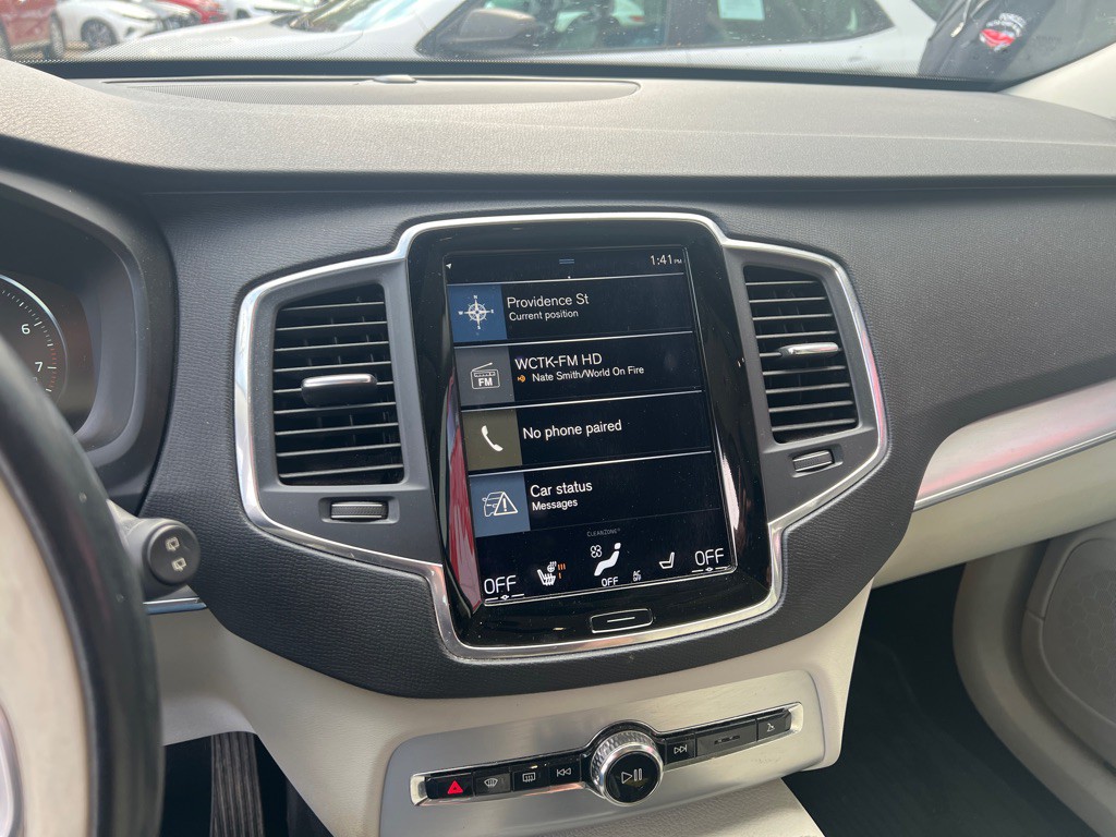 2016 Volvo XC90 Image 22