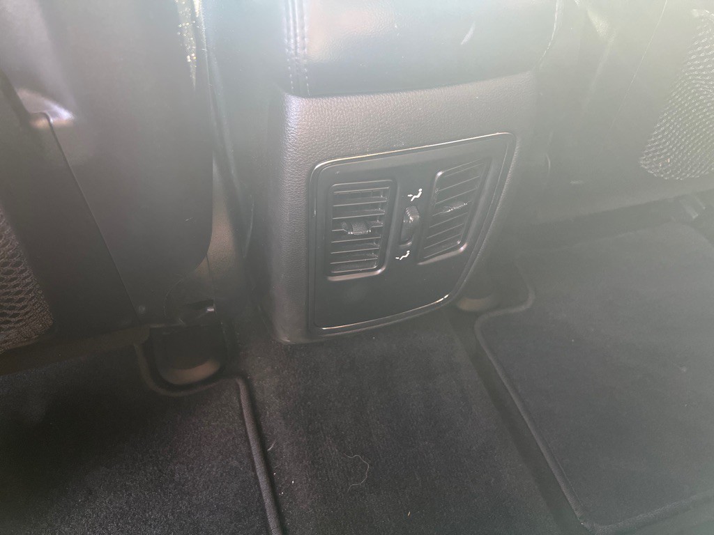 2013 Jeep Grand Cherokee Image 15