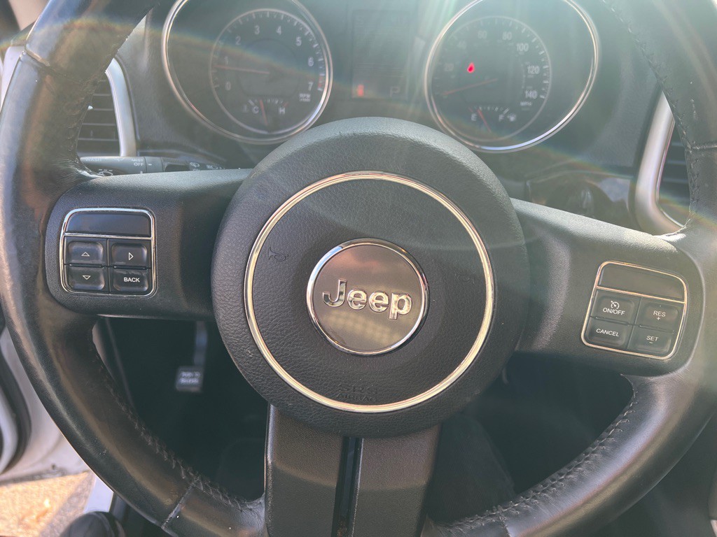 2013 Jeep Grand Cherokee Image 20