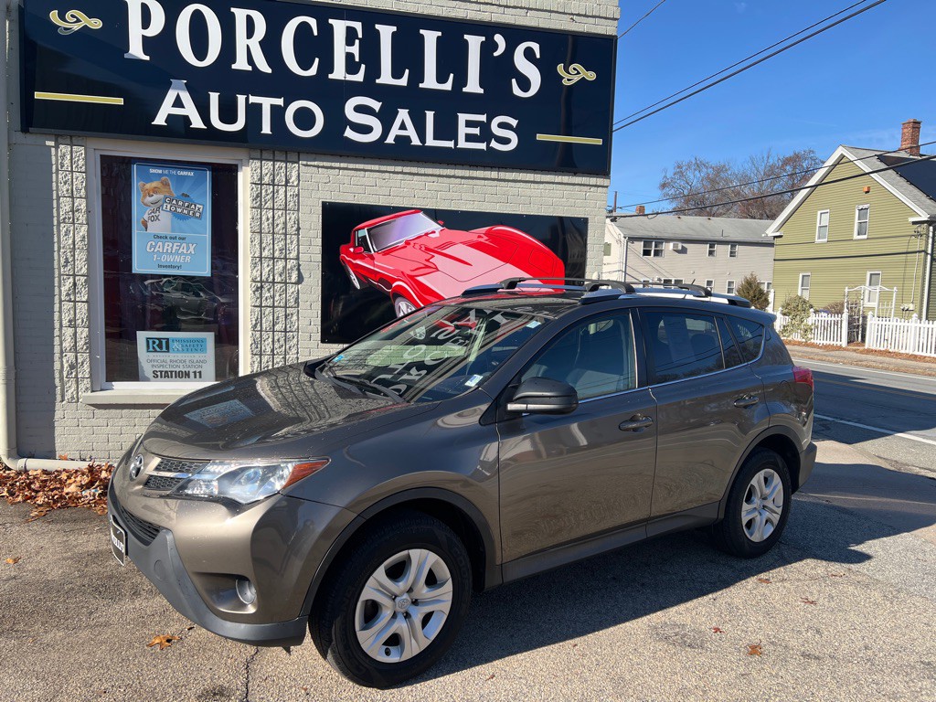 2015 Toyota Rav4 Image 1