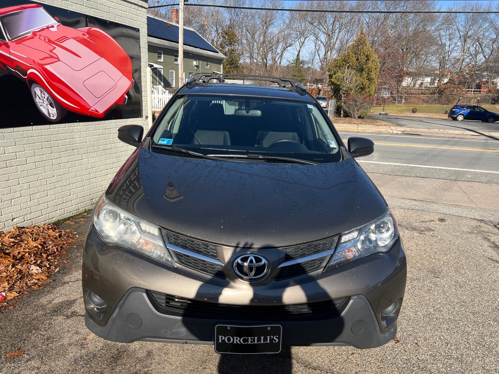 2015 Toyota Rav4 Image 8