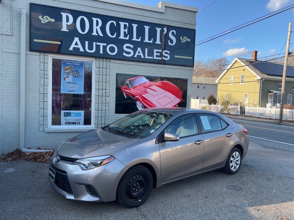 2015 Toyota Corolla Image 1