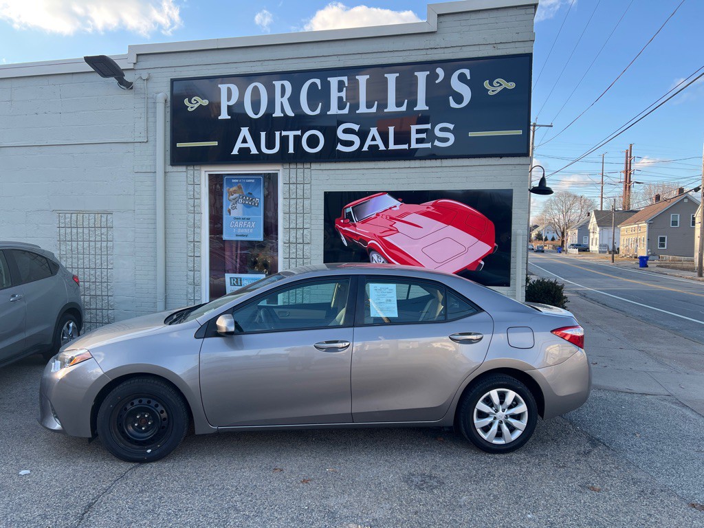 2015 Toyota Corolla Image 2