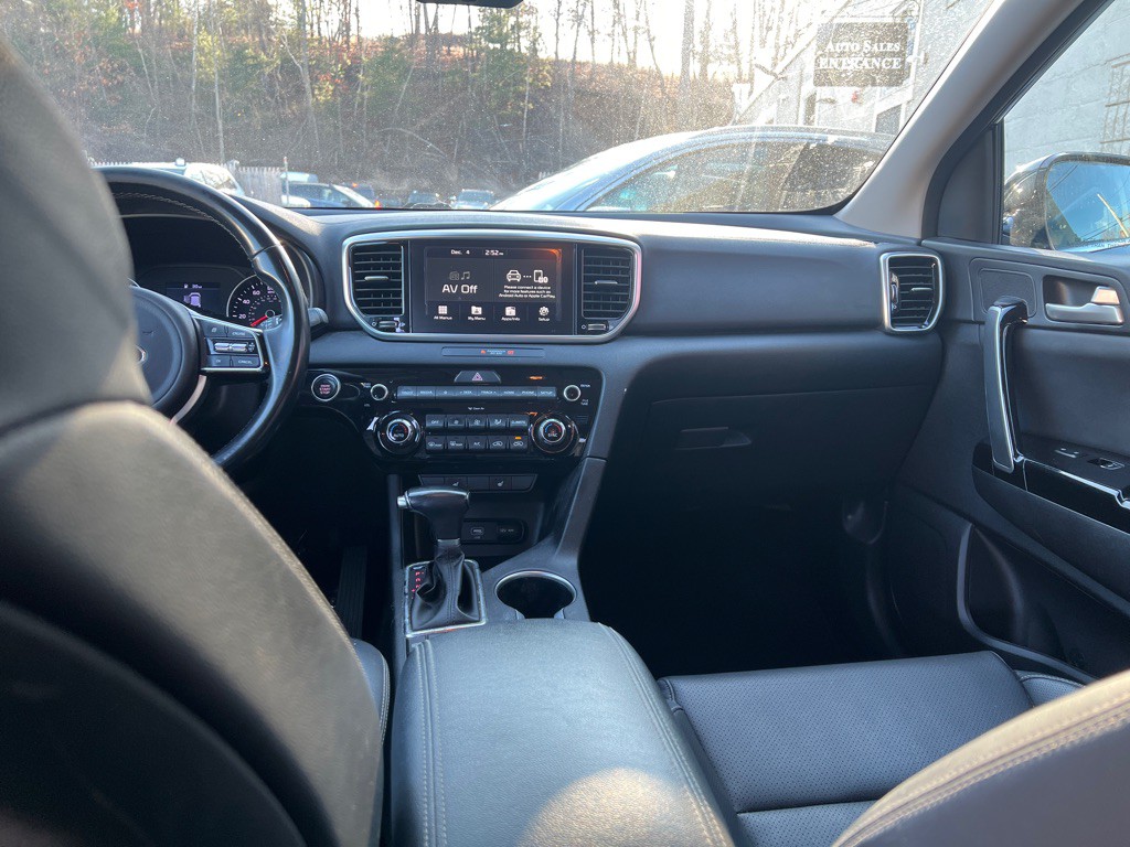 2020 Kia Sportage Image 17