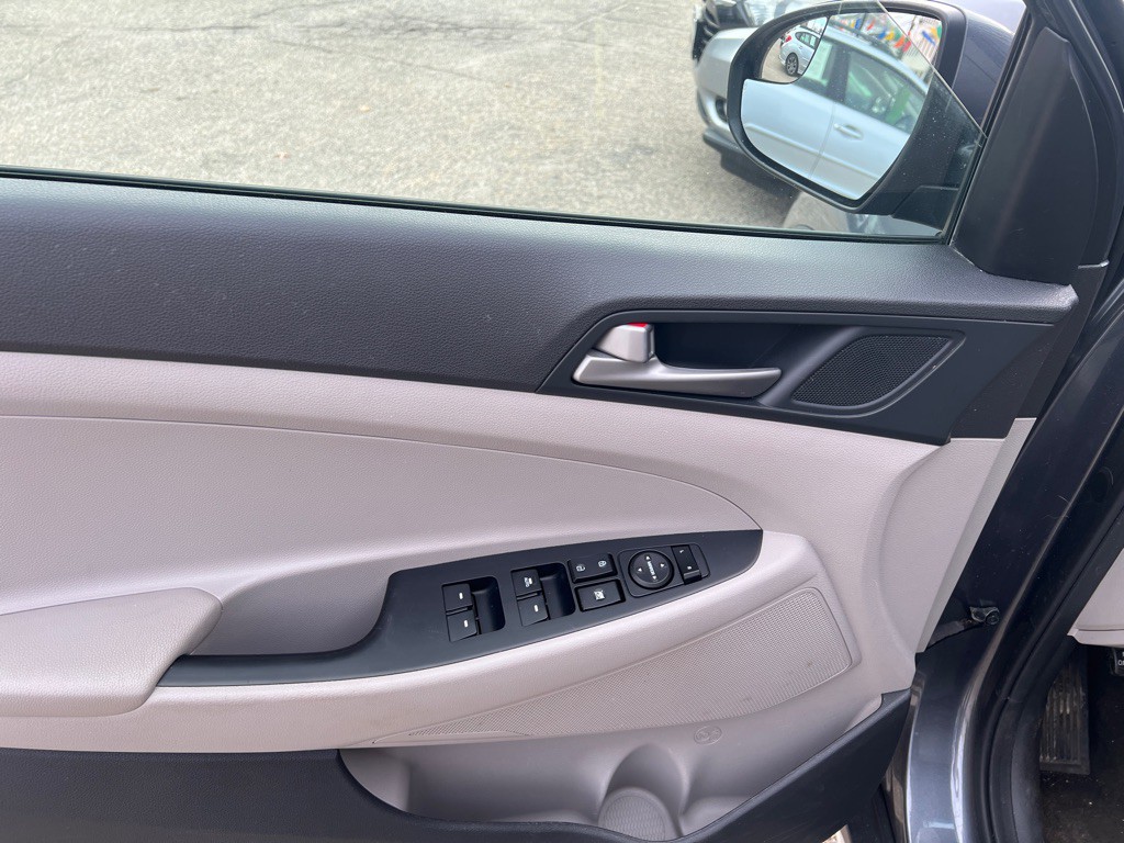 2018 Hyundai Tucson Image 18