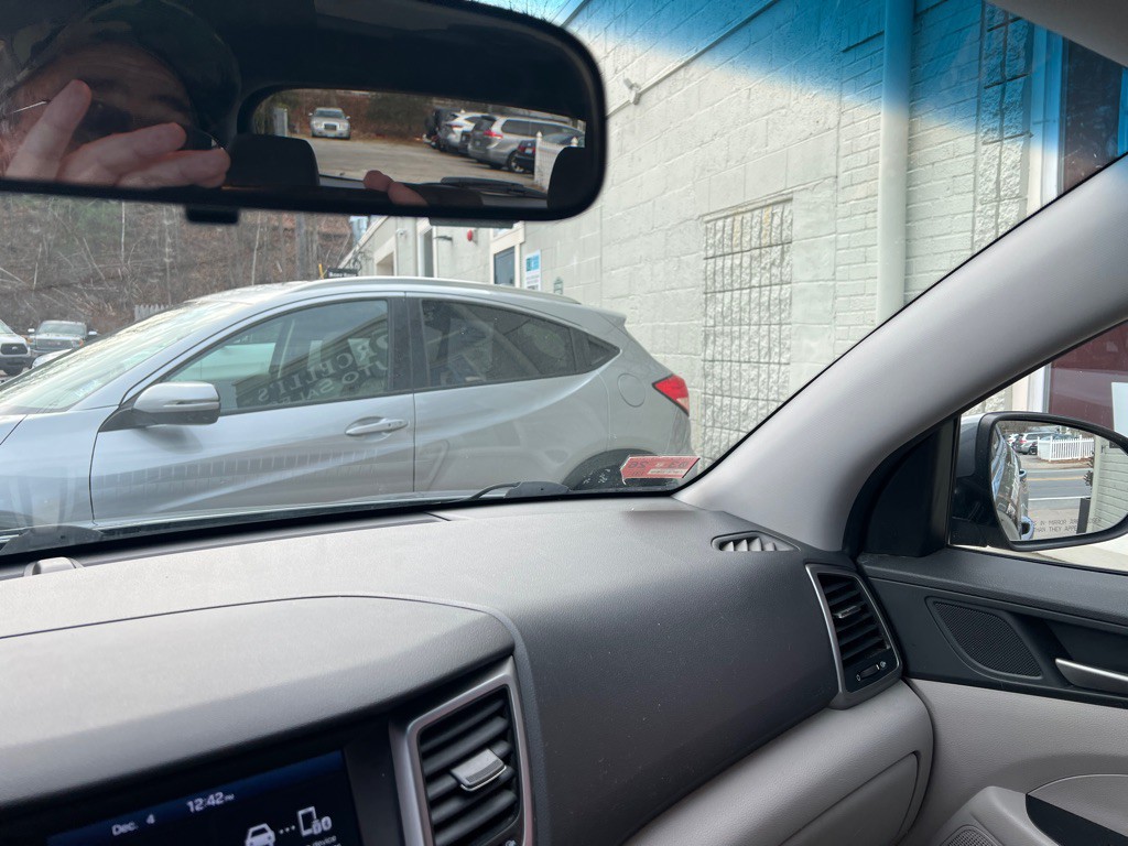 2018 Hyundai Tucson Image 25