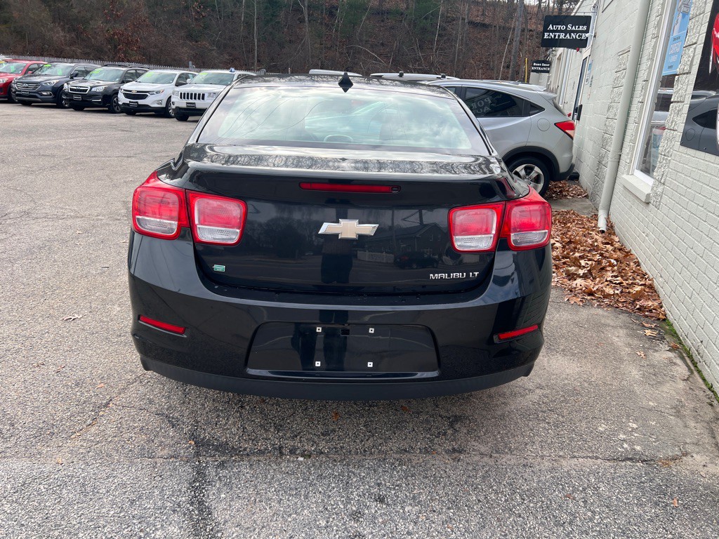 2014 Chevrolet Malibu Image 4