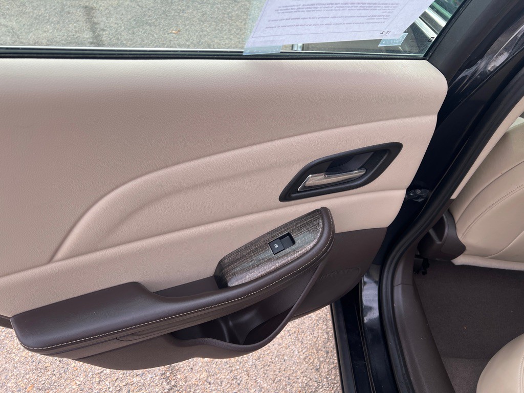 2014 Chevrolet Malibu Image 14