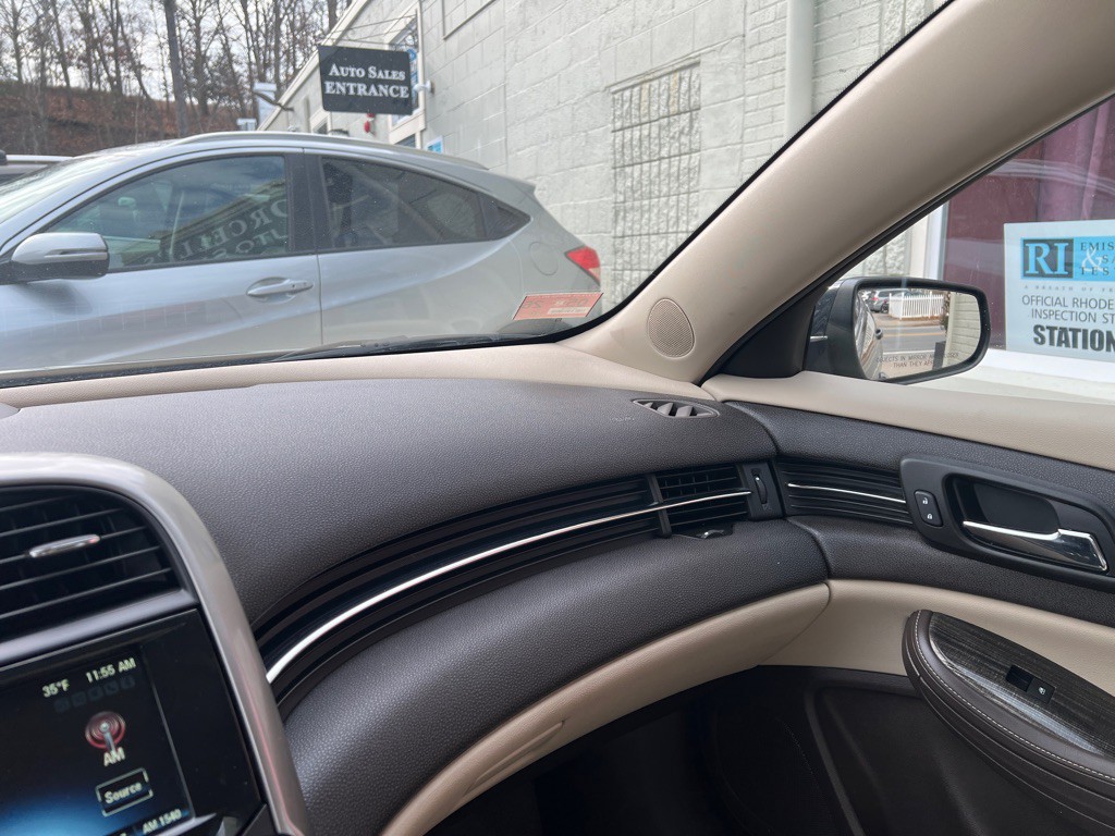 2014 Chevrolet Malibu Image 24