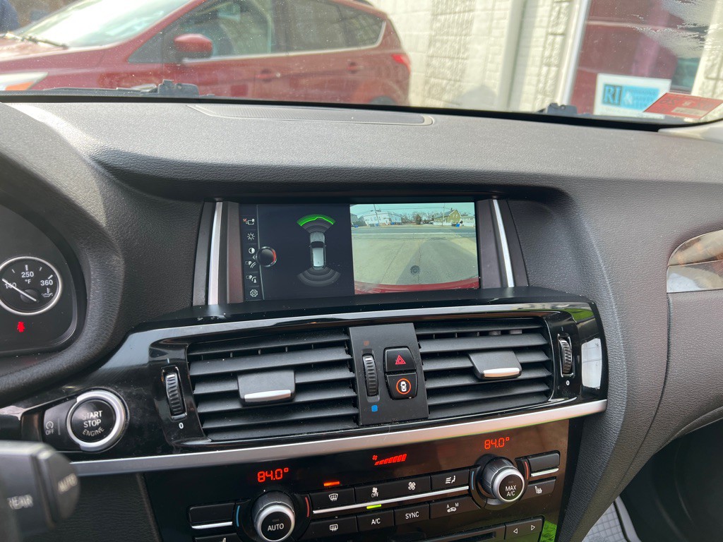 2017 BMW X3 Image 24