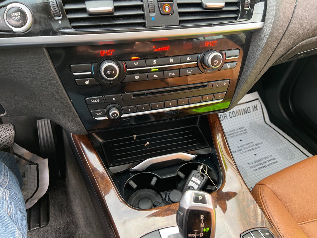 2017 BMW X3 Image 25