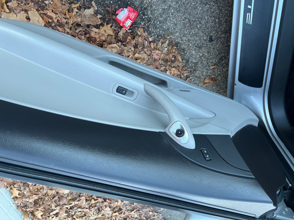 2006 Chevrolet Corvette Image 11